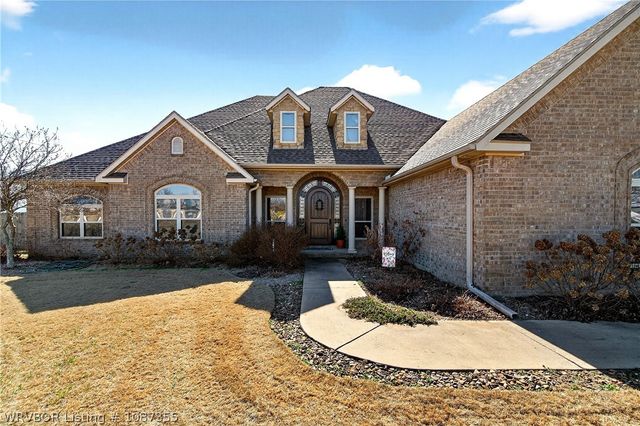 1701 Elm Springs Road, Elm Springs, AR 72762