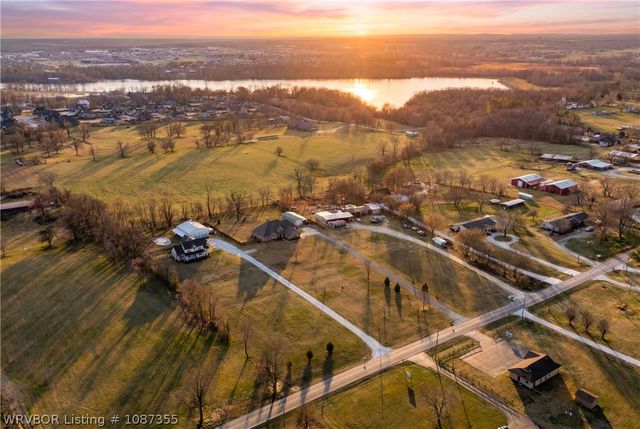 1701 Elm Springs Road, Elm Springs, AR 72762