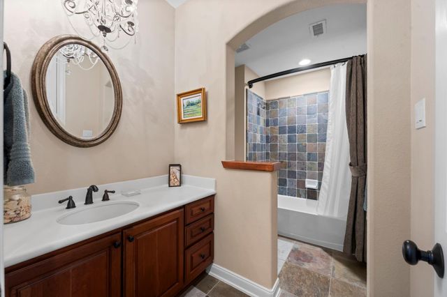 7 Cotillion Court, The Woodlands, TX 77382