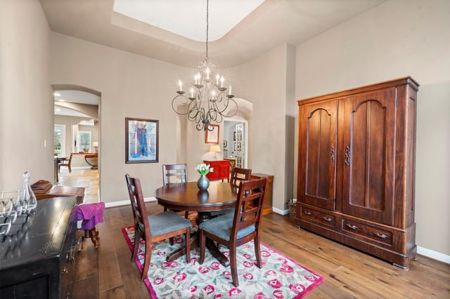 7 Cotillion Court, The Woodlands, TX 77382