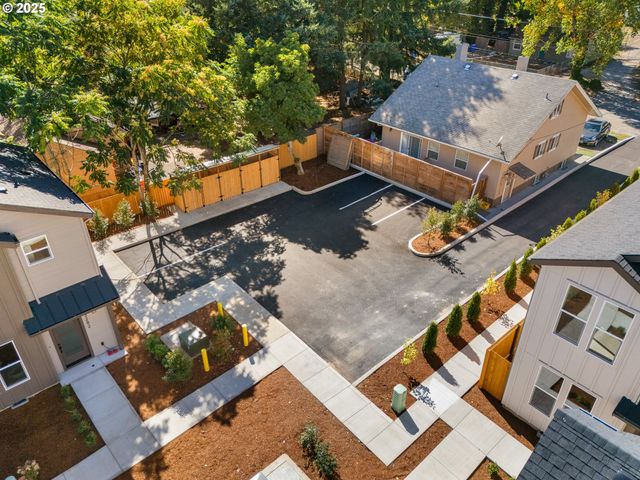 3270 Se 115th Ave, Portland, OR 97266