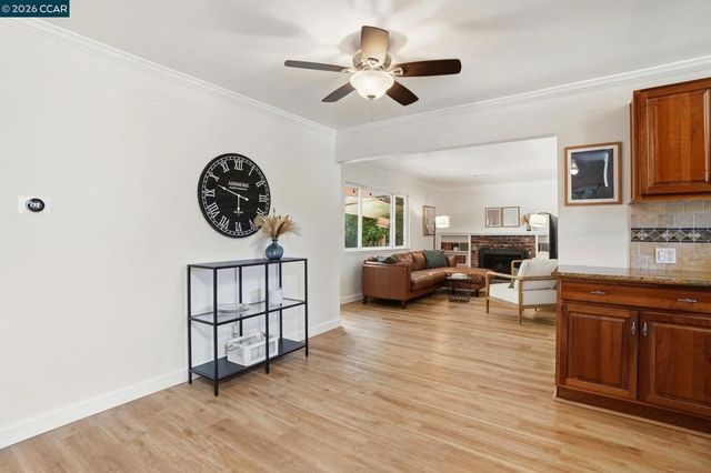 1746 Agadir Ct, Concord, CA 94518