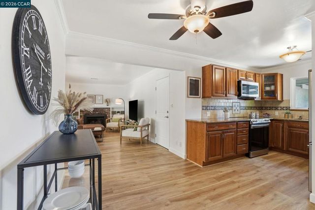 1746 Agadir Ct, Concord, CA 94518