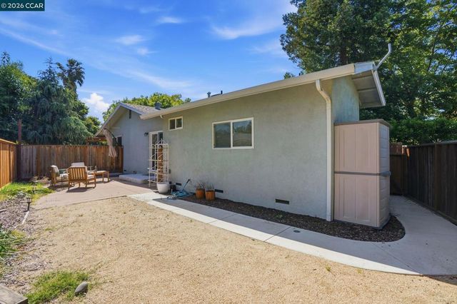 1746 Agadir Ct, Concord, CA 94518