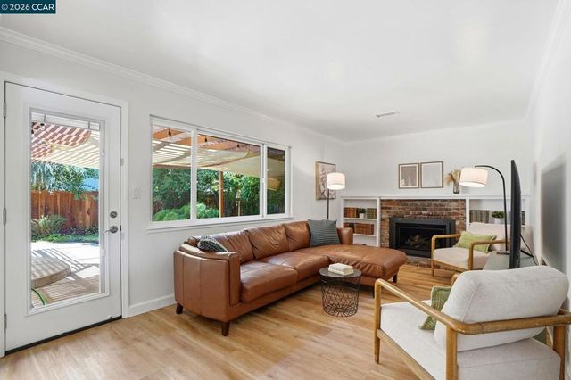1746 Agadir Ct, Concord, CA 94518