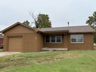 4002 W Edminster St, Wichita, KS 67212