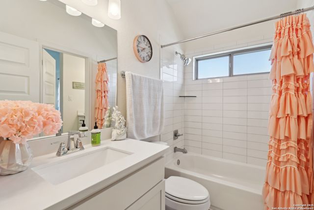 9047 Graford Ridge, Fair Oaks Ranch, TX 78015