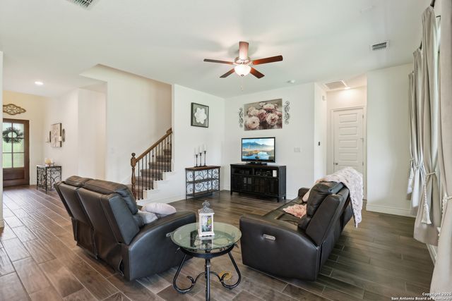 9047 Graford Ridge, Fair Oaks Ranch, TX 78015