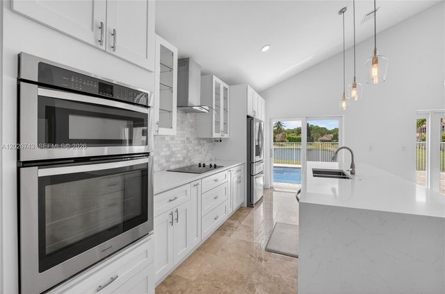 9646 Via Emilie, Boca Raton, FL 33428
