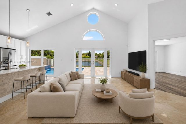 9646 Via Emilie, Boca Raton, FL 33428