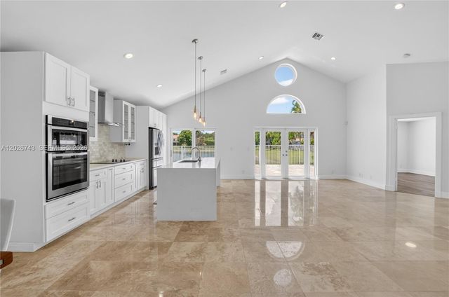 9646 Via Emilie, Boca Raton, FL 33428