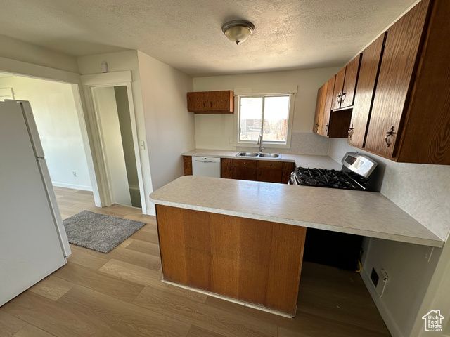 4688 S 200 E, Washington Terrace, UT 84405