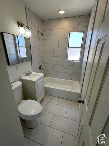 4688 S 200 E, Washington Terrace, UT 84405