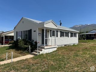 4688 S 200 E, Washington Terrace, UT 84405