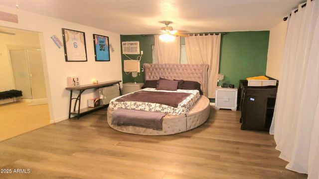 522 S CORTEZ Road, Apache Junction, AZ 85119