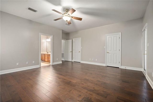 10360 Southern Oaks Drive, Saraland, AL 36571