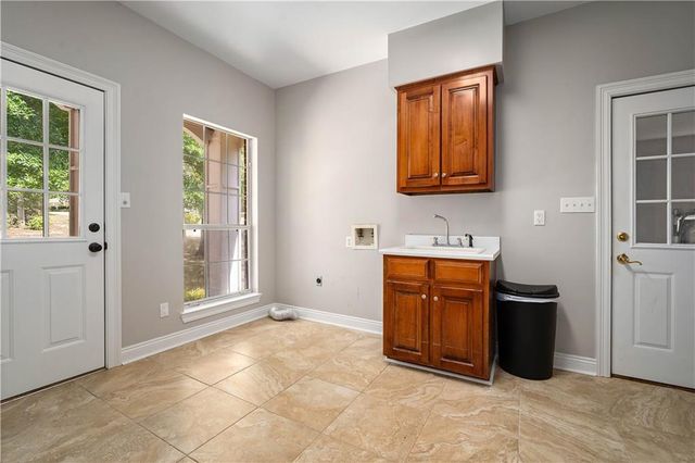 10360 Southern Oaks Drive, Saraland, AL 36571