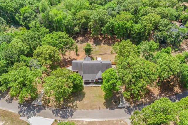 10360 Southern Oaks Drive, Saraland, AL 36571