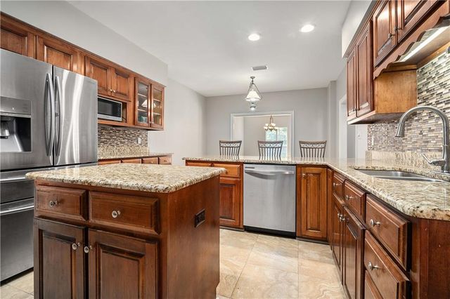 10360 Southern Oaks Drive, Saraland, AL 36571