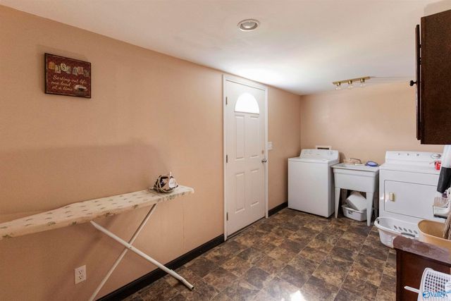 439 County Road 1568, Cullman, AL 35058