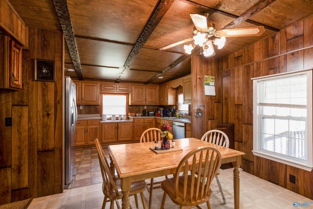 439 County Road 1568, Cullman, AL 35058