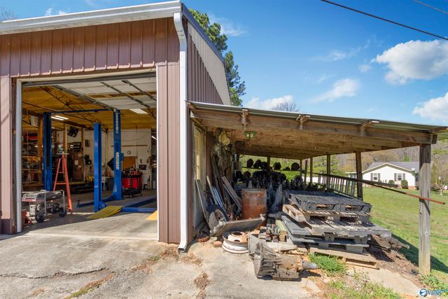 439 County Road 1568, Cullman, AL 35058
