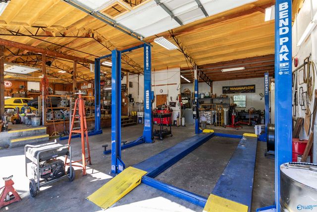 439 County Road 1568, Cullman, AL 35058