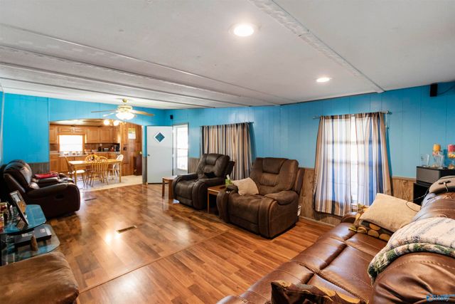 439 County Road 1568, Cullman, AL 35058