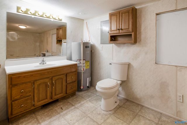 439 County Road 1568, Cullman, AL 35058