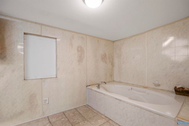 439 County Road 1568, Cullman, AL 35058