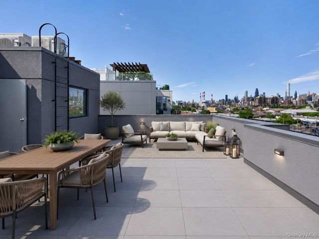 31-65 14th Street 3F, Astoria, NY 11106