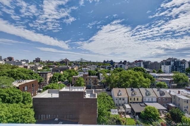31-65 14th Street 3F, Astoria, NY 11106