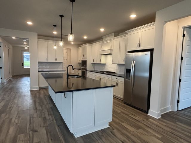 21 Pinnacles Ln, Lebanon, TN 37090