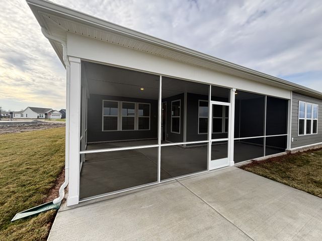 21 Pinnacles Ln, Lebanon, TN 37090