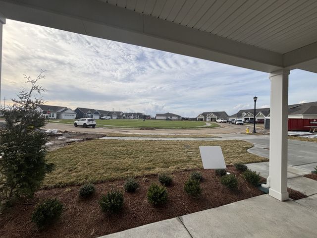 21 Pinnacles Ln, Lebanon, TN 37090