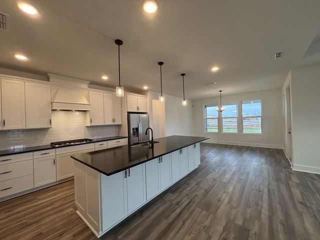 21 Pinnacles Ln, Lebanon, TN 37090