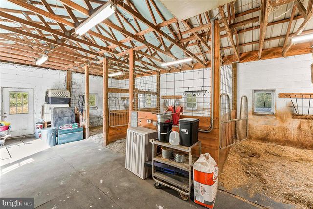 990 CHESTERVILLE RD, Lincoln University, PA 19352