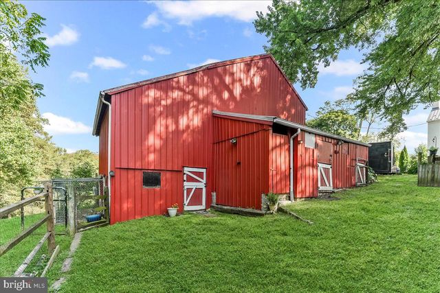 990 CHESTERVILLE RD, Lincoln University, PA 19352