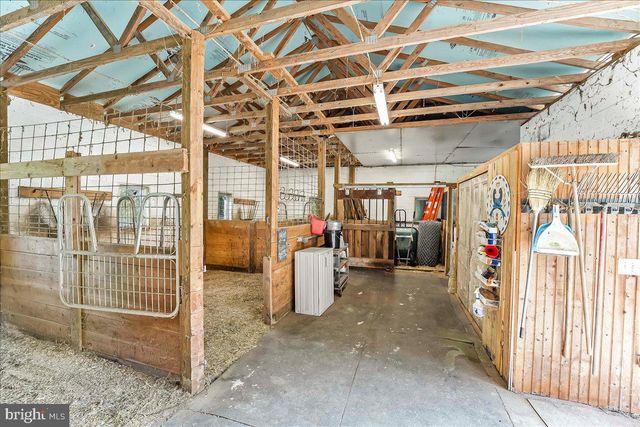 990 CHESTERVILLE RD, Lincoln University, PA 19352