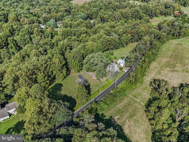 990 CHESTERVILLE RD, Lincoln University, PA 19352