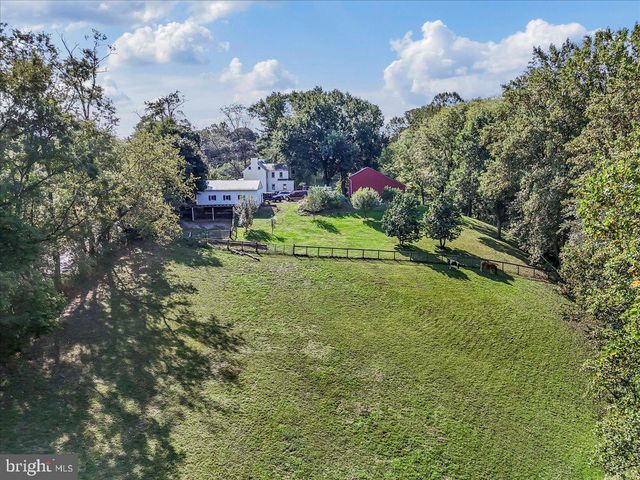 990 CHESTERVILLE RD, Lincoln University, PA 19352