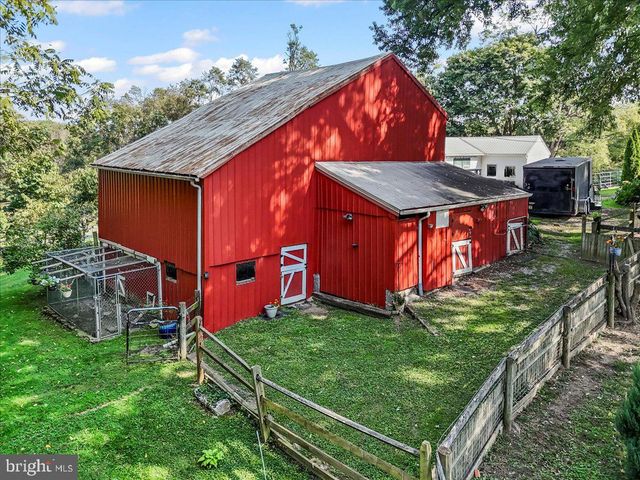 990 CHESTERVILLE RD, Lincoln University, PA 19352