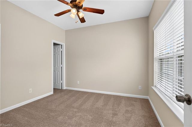 822 Central Park Avenue, Greensboro, NC 27407
