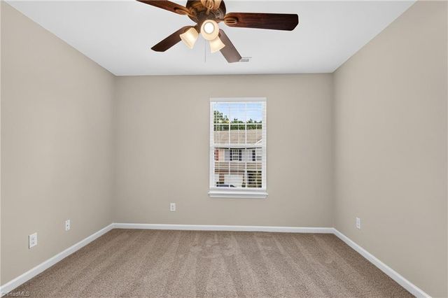 822 Central Park Avenue, Greensboro, NC 27407