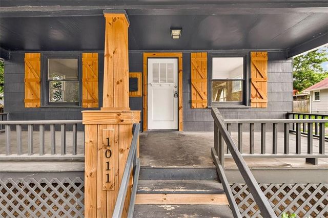 1011 N Osage Street, Independence, MO 64050