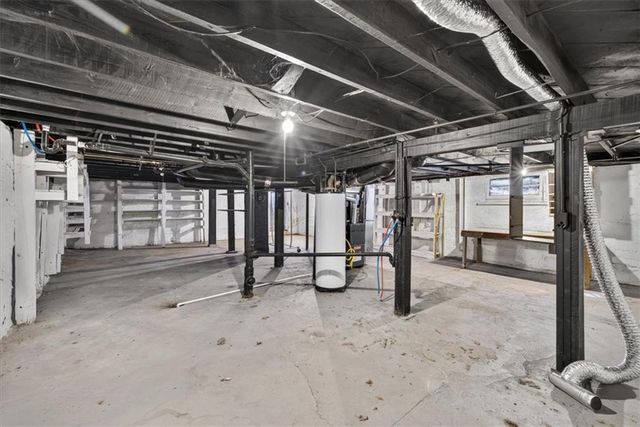 1011 N Osage Street, Independence, MO 64050