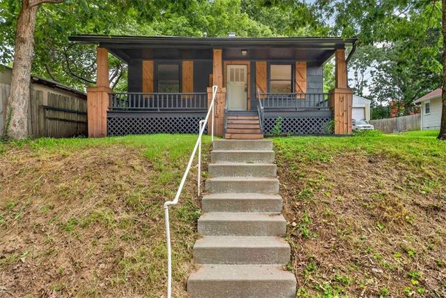 1011 N Osage Street, Independence, MO 64050