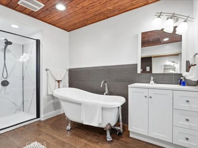 26241 Via Oceano, Mission Viejo, CA 92691