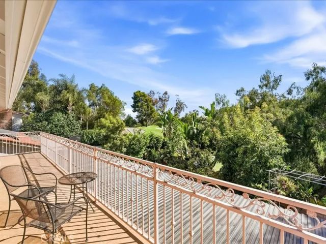 26241 Via Oceano, Mission Viejo, CA 92691