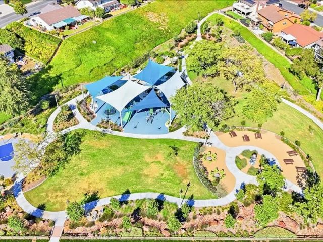 26241 Via Oceano, Mission Viejo, CA 92691